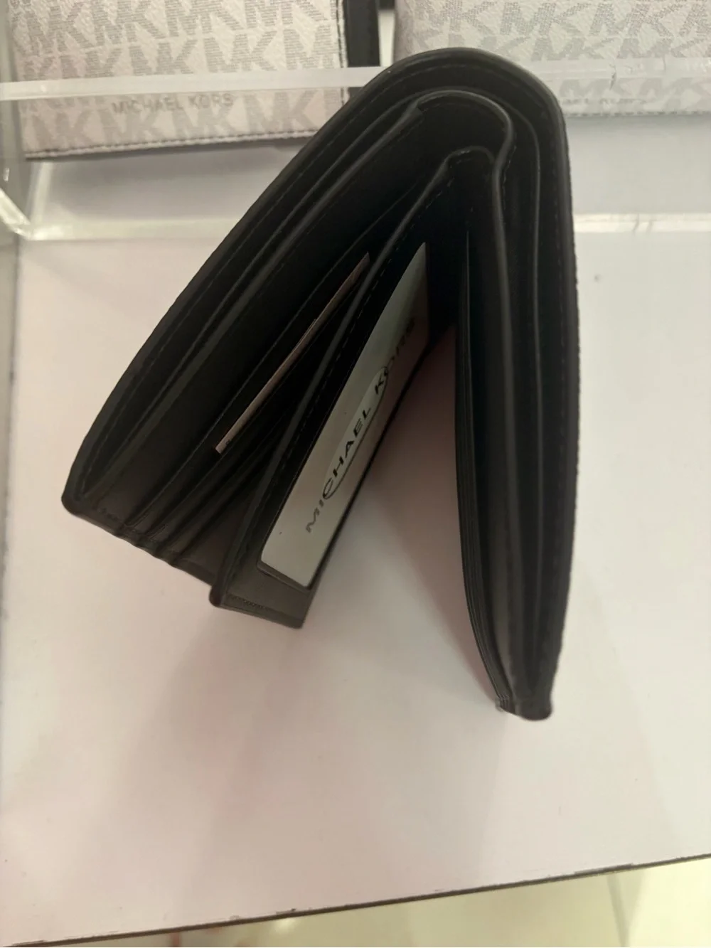 Michael Kors Cooper Billfold ID Wallet Bifold white MK Ombre Logo